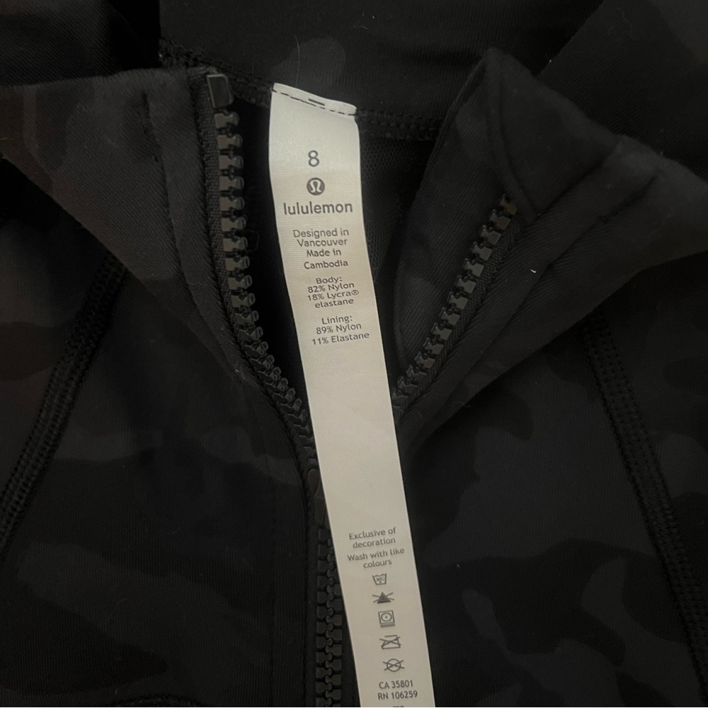 Black camo lululemon define jacket.